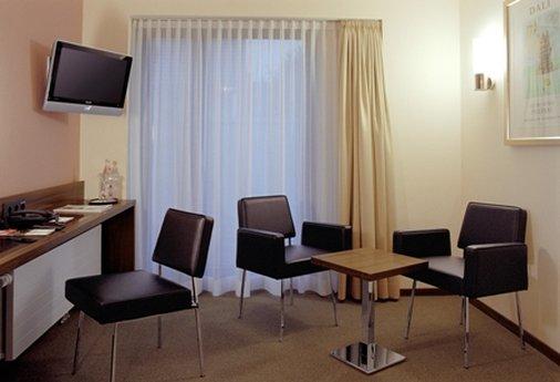 Venusberghotel Бонн Ресторан фото
