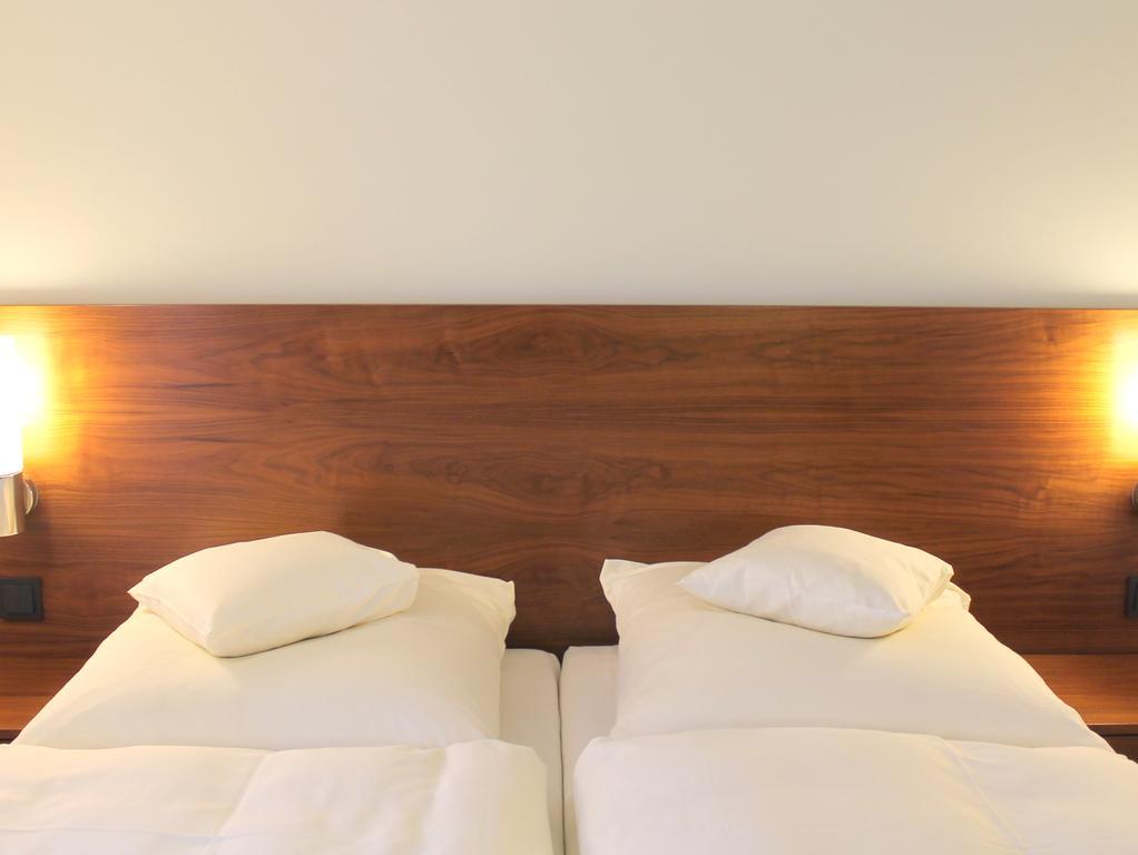 Venusberghotel Бонн Екстер'єр фото
