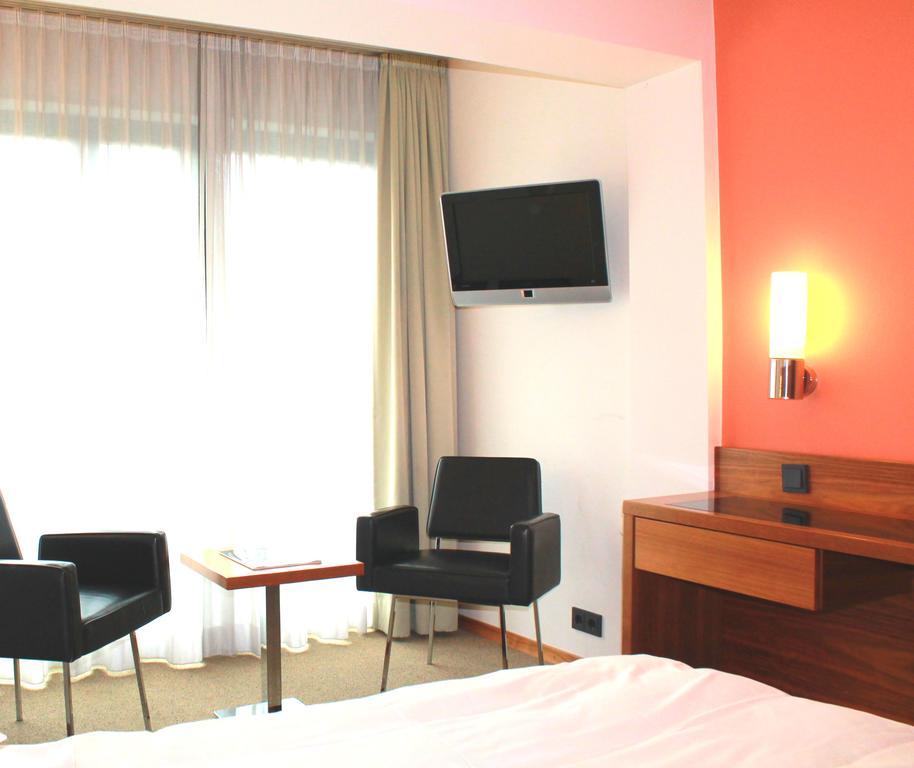 Venusberghotel Бонн Екстер'єр фото
